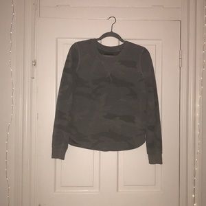 Fleece-lined Abercrombie camouflage pullover